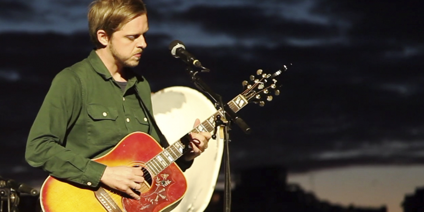 Teitur – Live at the Harbour_1