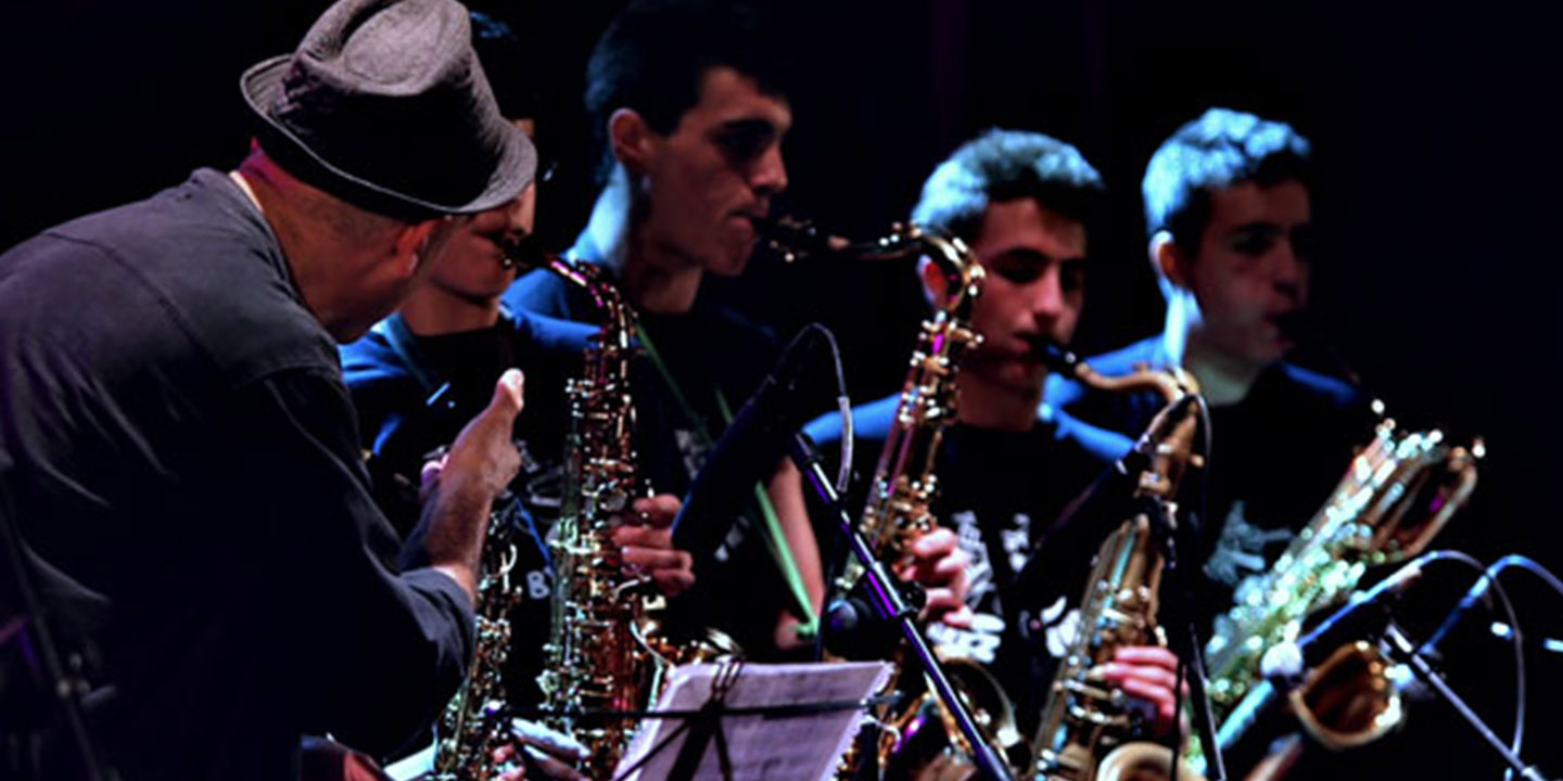 A Film About Kids and Music. Sant Andreu Jazz Band_1